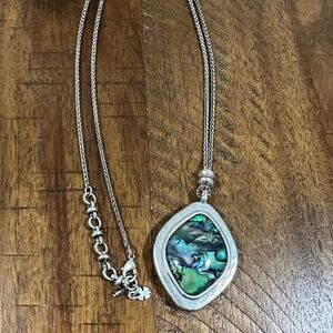 GUC Lucky Brand Two Toned Stone Pendent Long Necklace